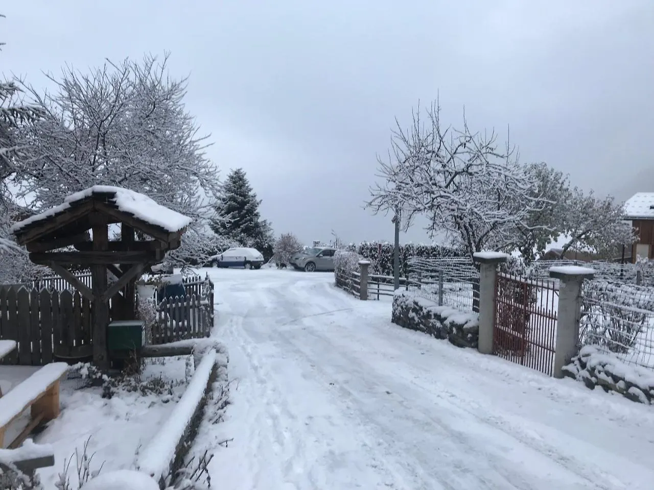 La Portette Chambres D'Hotes Bellentre Frühstückspension